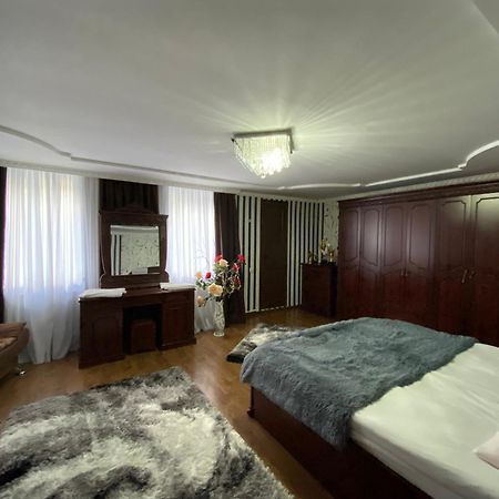 Guest House Misho Kazbegi Εξωτερικό φωτογραφία