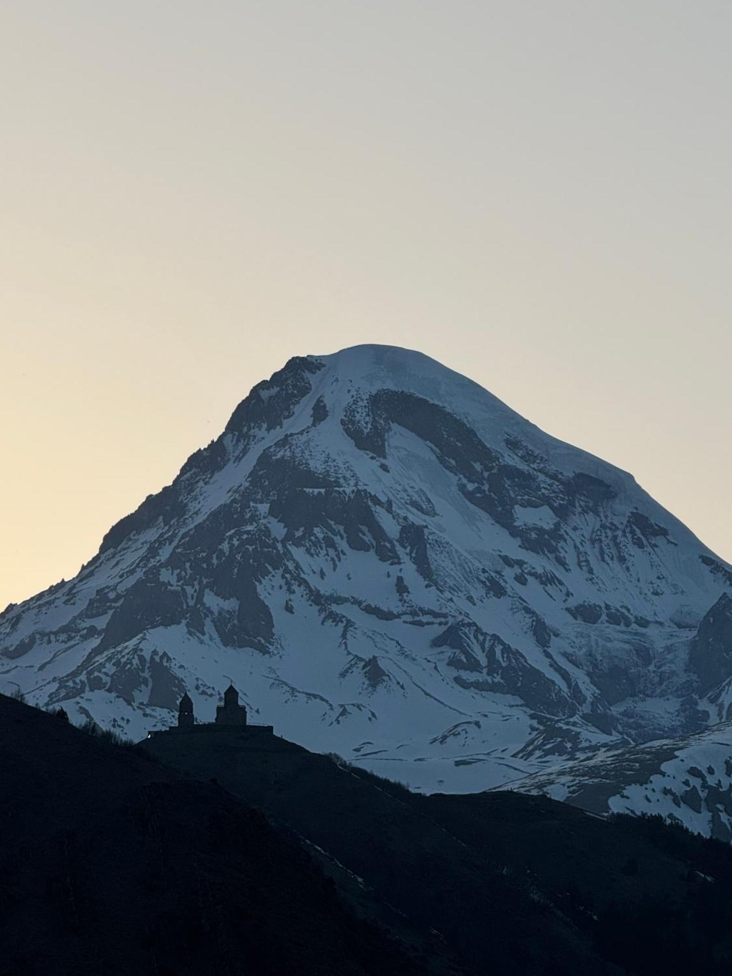 Guest House Misho Kazbegi Εξωτερικό φωτογραφία