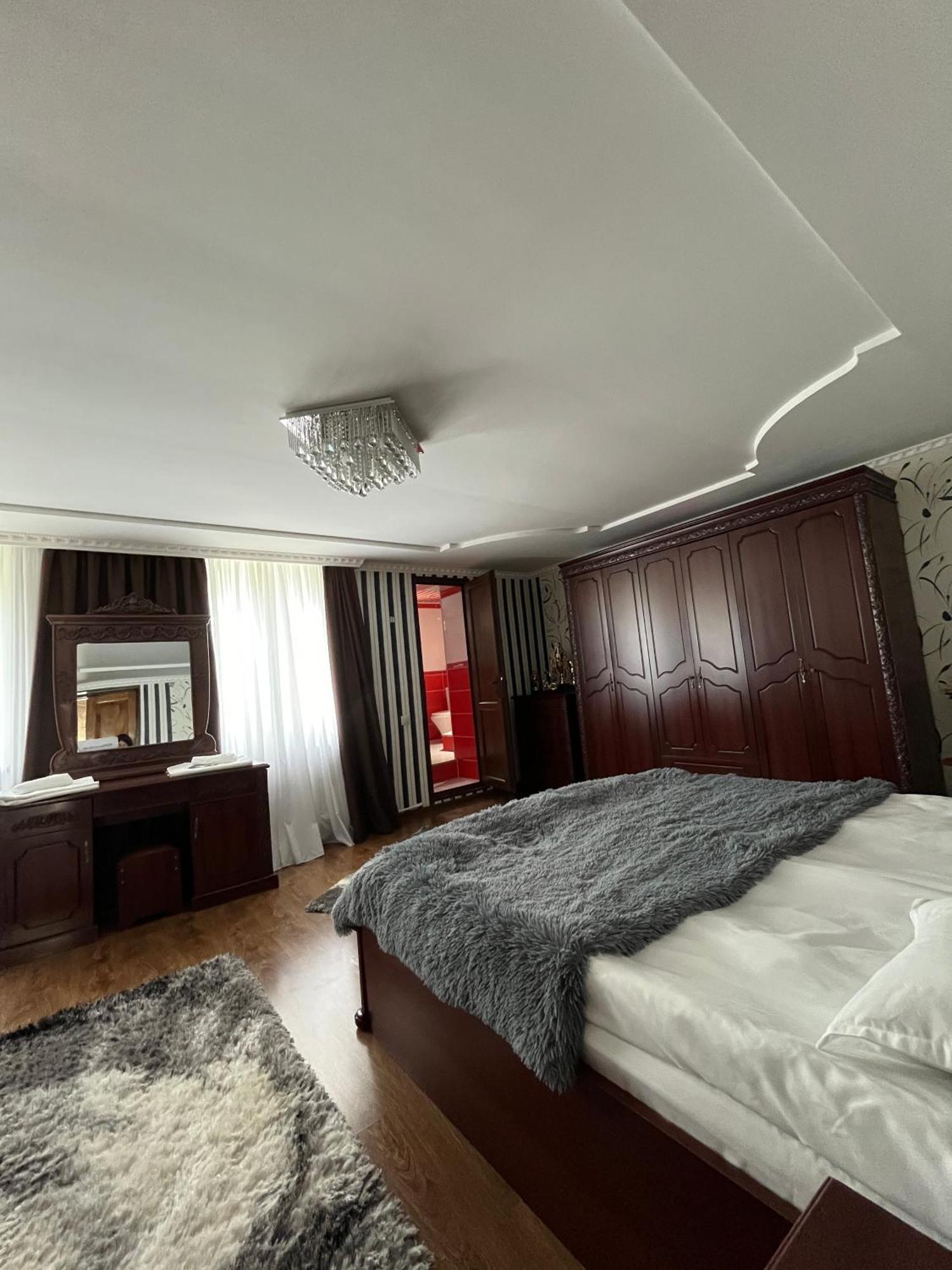 Guest House Misho Kazbegi Εξωτερικό φωτογραφία